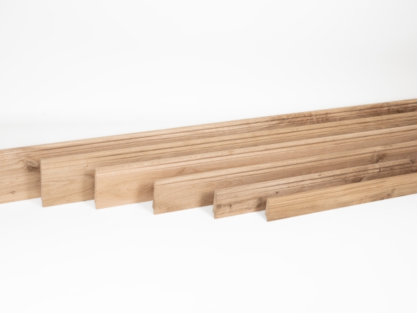 Solid Skirting Board Oak Rustic 20x130 unfinished 1,5-2,5m Hamburger, knots NOT filled - Copy